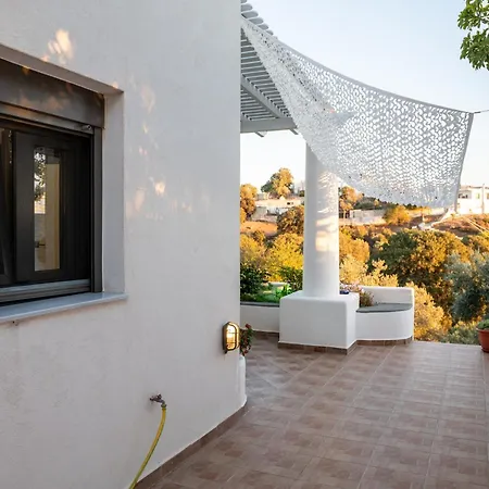 L'eros Grandma's House Villa Lakkíon