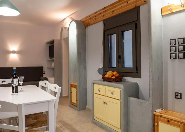 L'eros Grandma's House Villa Lakkíon