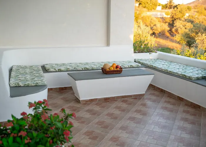 L'eros Grandma's House فيلة *