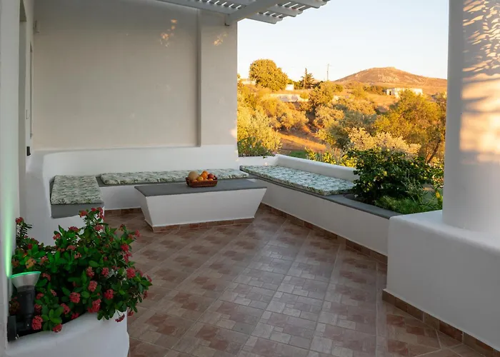 L'eros Grandma's House فيلة