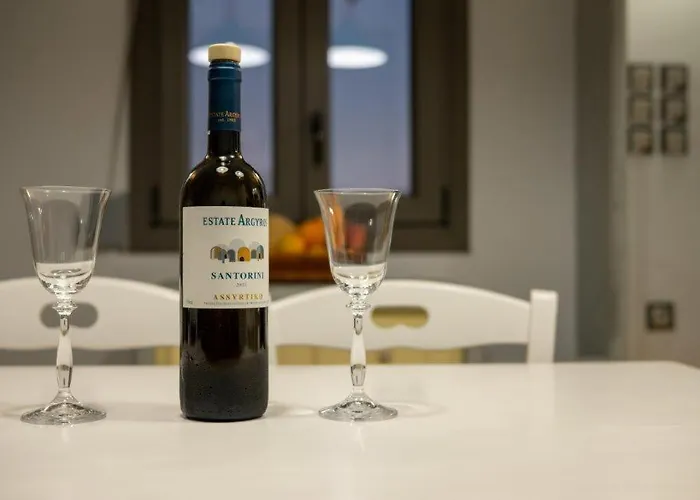 L'eros Grandma's House فيلة